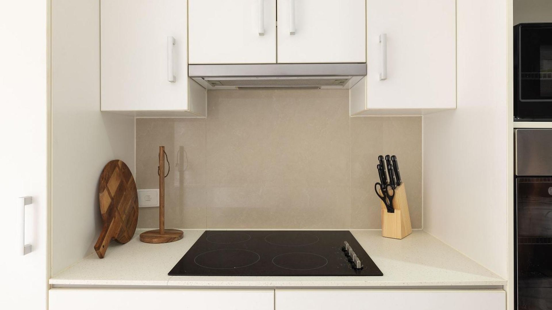 Apartment Smart Self Check-in - Freney Park Disk Golf Course