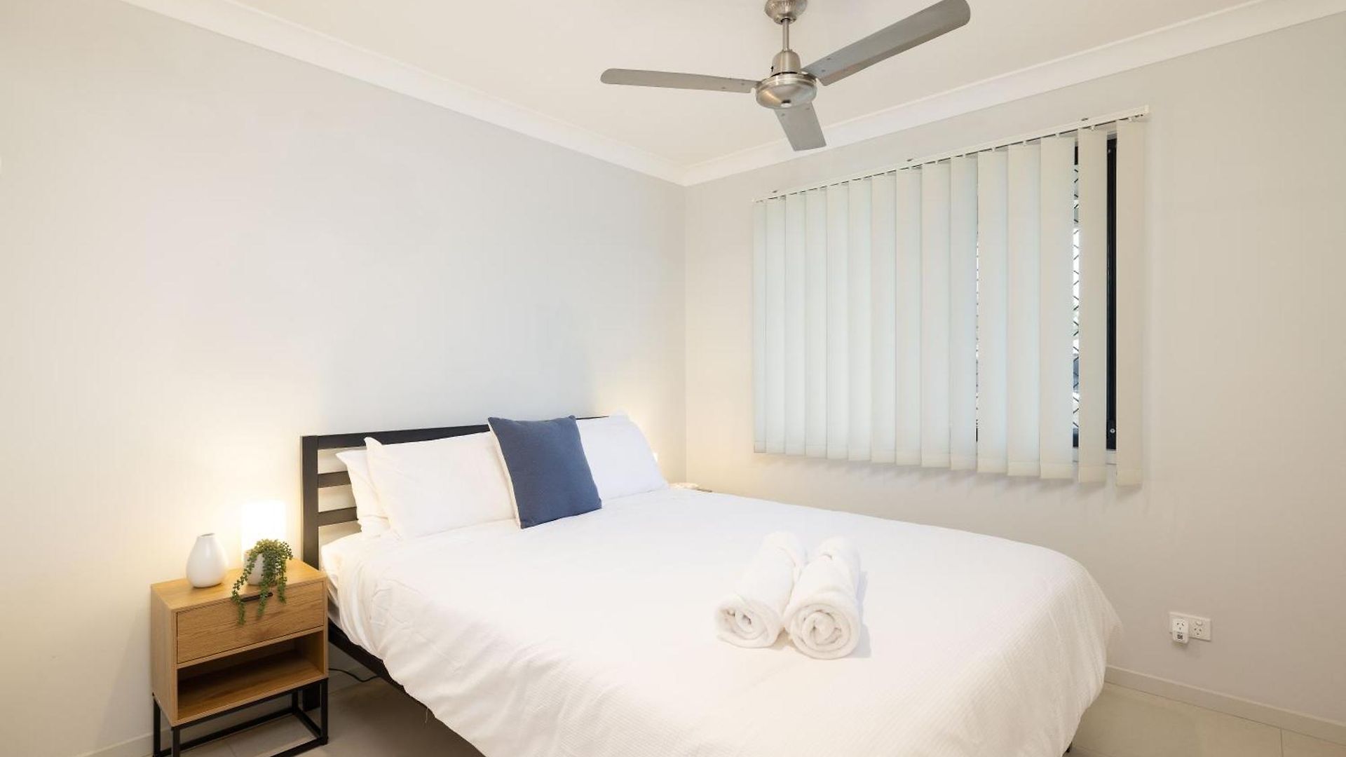 Apartment Smart Self Check-in - Rocklea Station S *