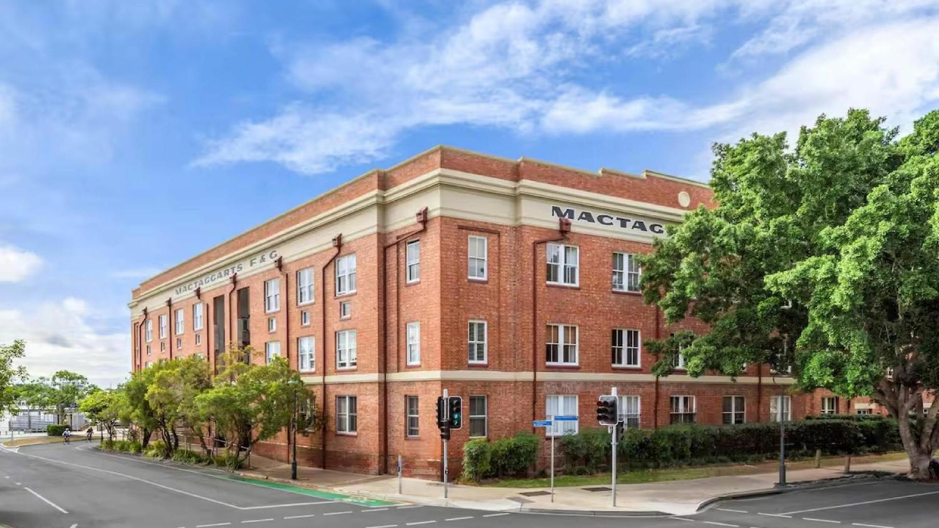 Spacious 1 Bedroom In Teneriffe *