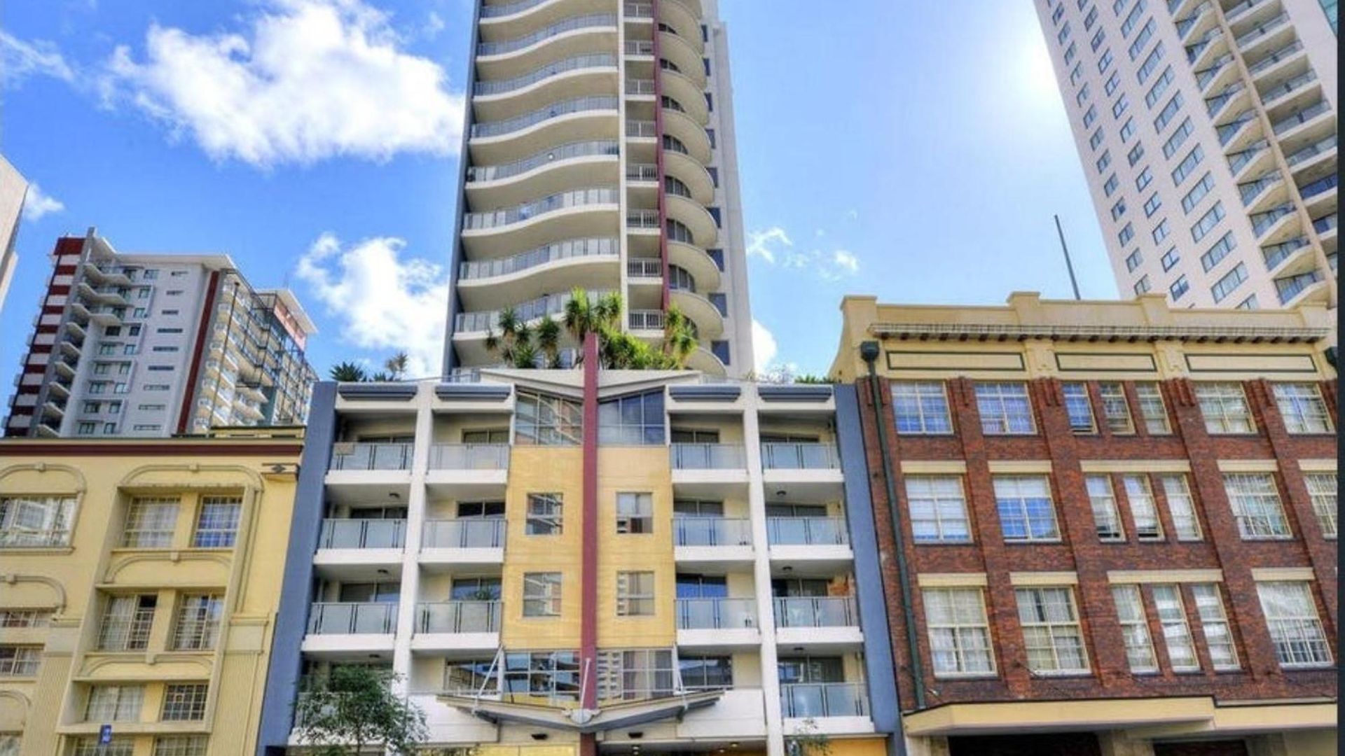 The Metropolitan Apartment *