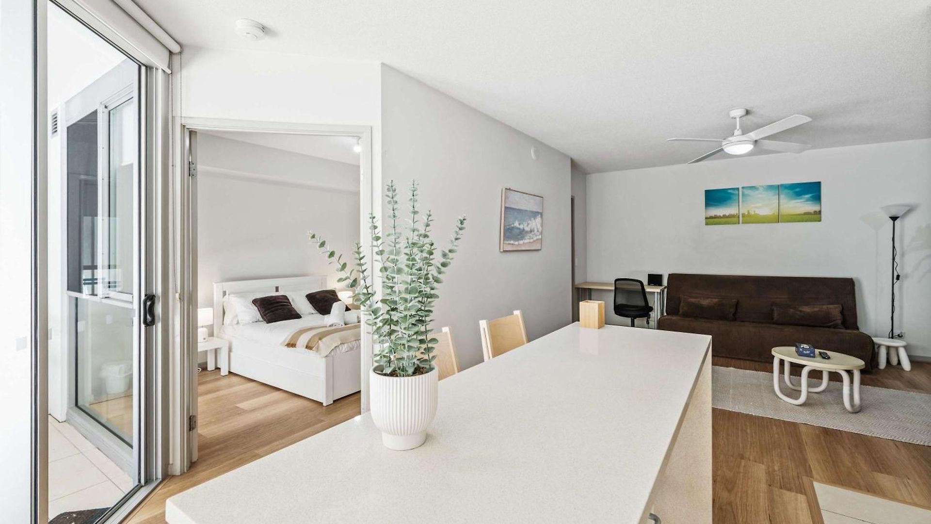 Cassa Kg - 1b1b Modern Close To Qut & Brisbane