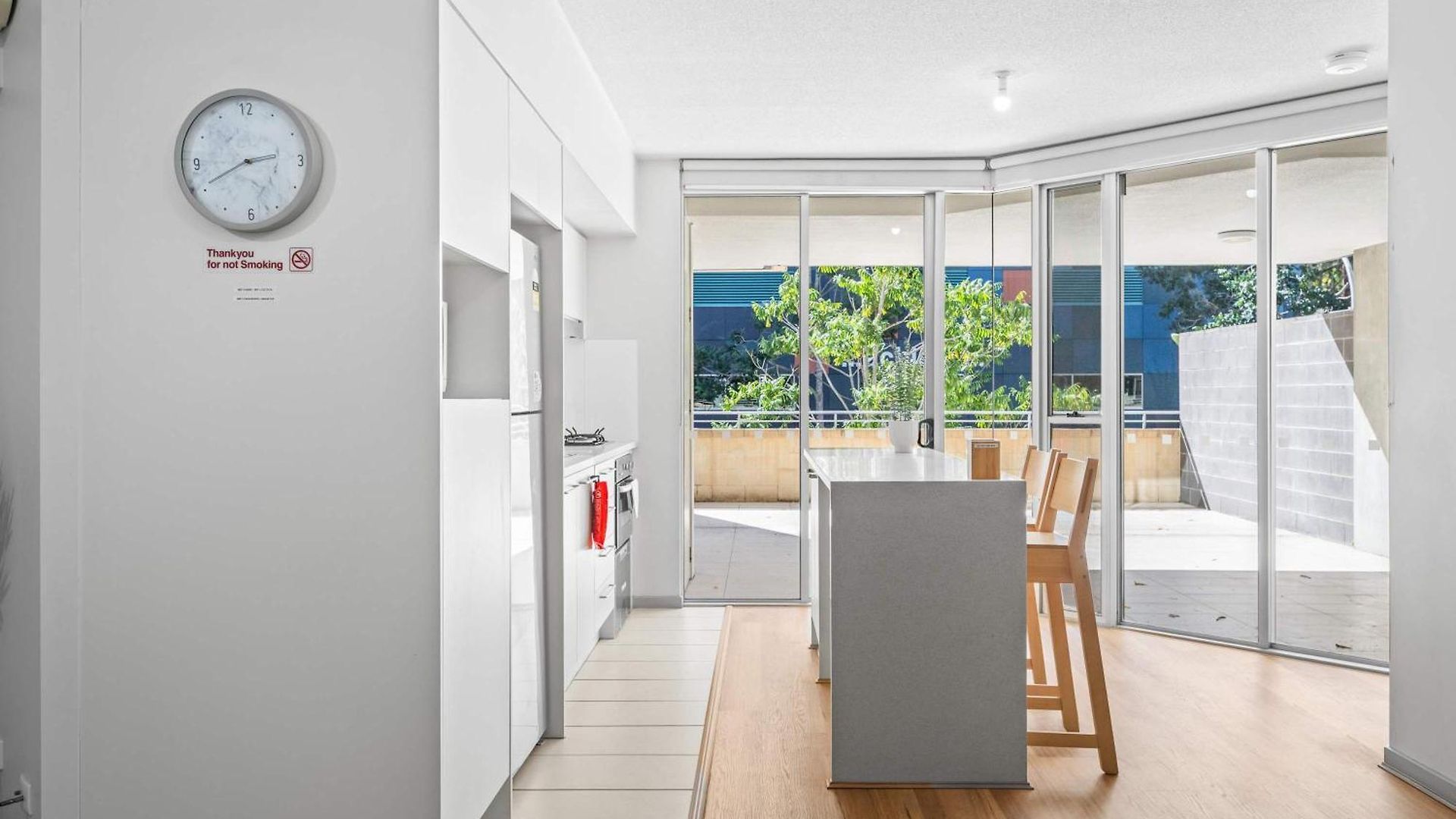 Cassa Kg - 1b1b Modern Close To Qut & * Brisbane