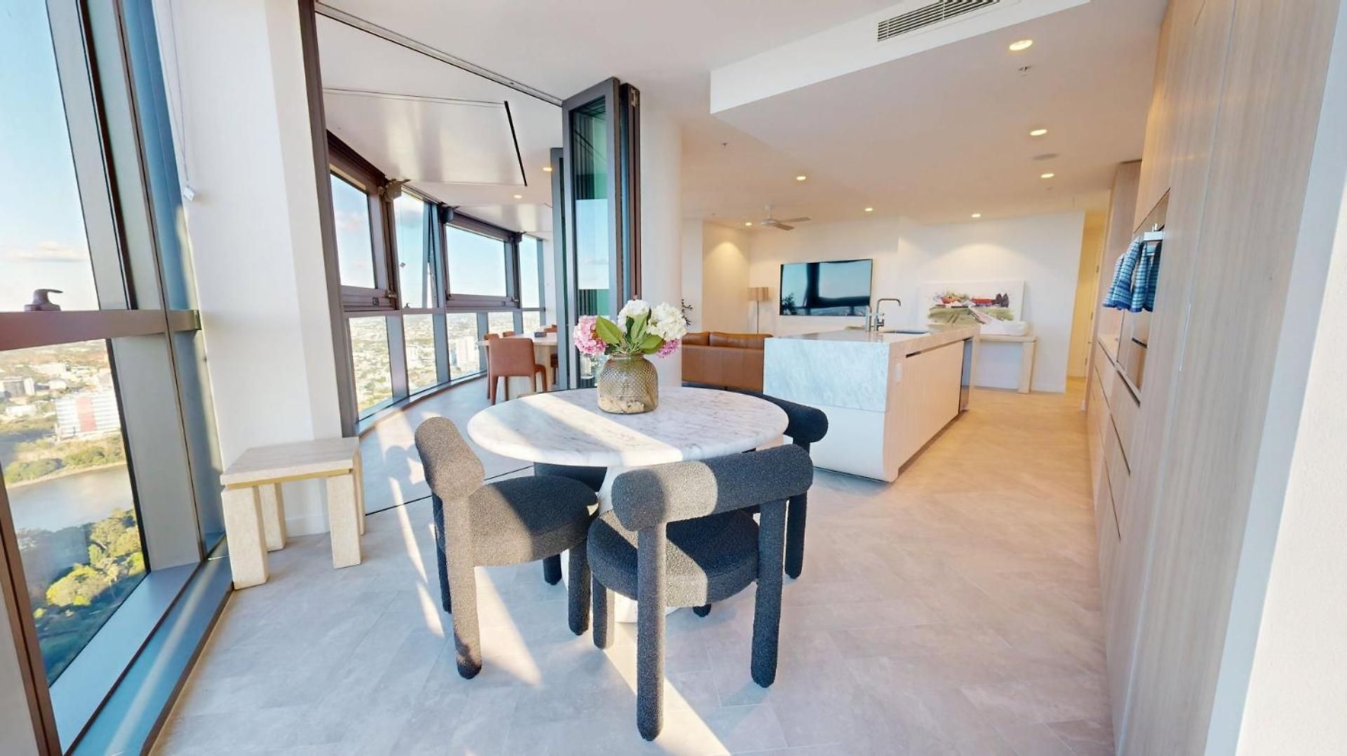 Brisbane Cbd 50F 270 Degree Skyview 3 Bedroom Apartment Incl 1 Carspace Apartment Brisbane