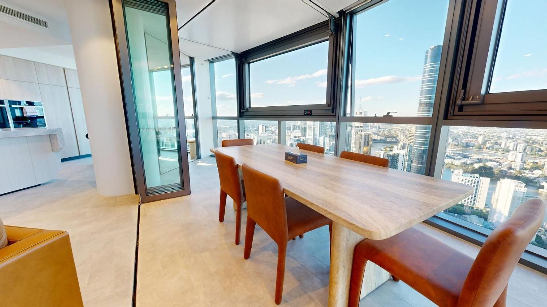 Brisbane Cbd 50F 270 Degree Skyview 3 Bedroom Apartment Incl 1 Carspace *