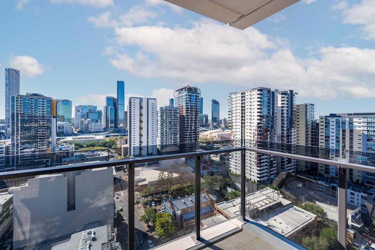 And River View 2b2b With Free Parking Brisbane