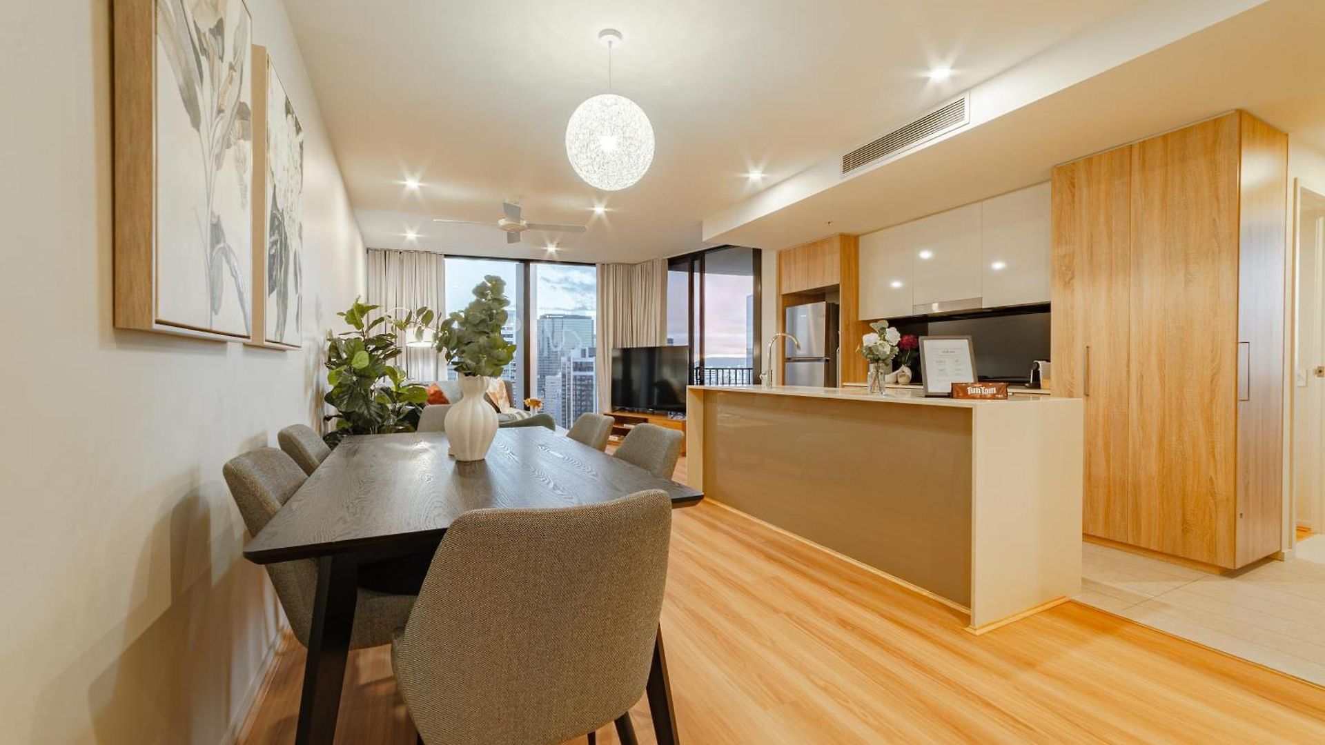 Apartment Lux 24th Floor 2br 2bath, Infinity Pool, Gym, Wifi Brisbane
