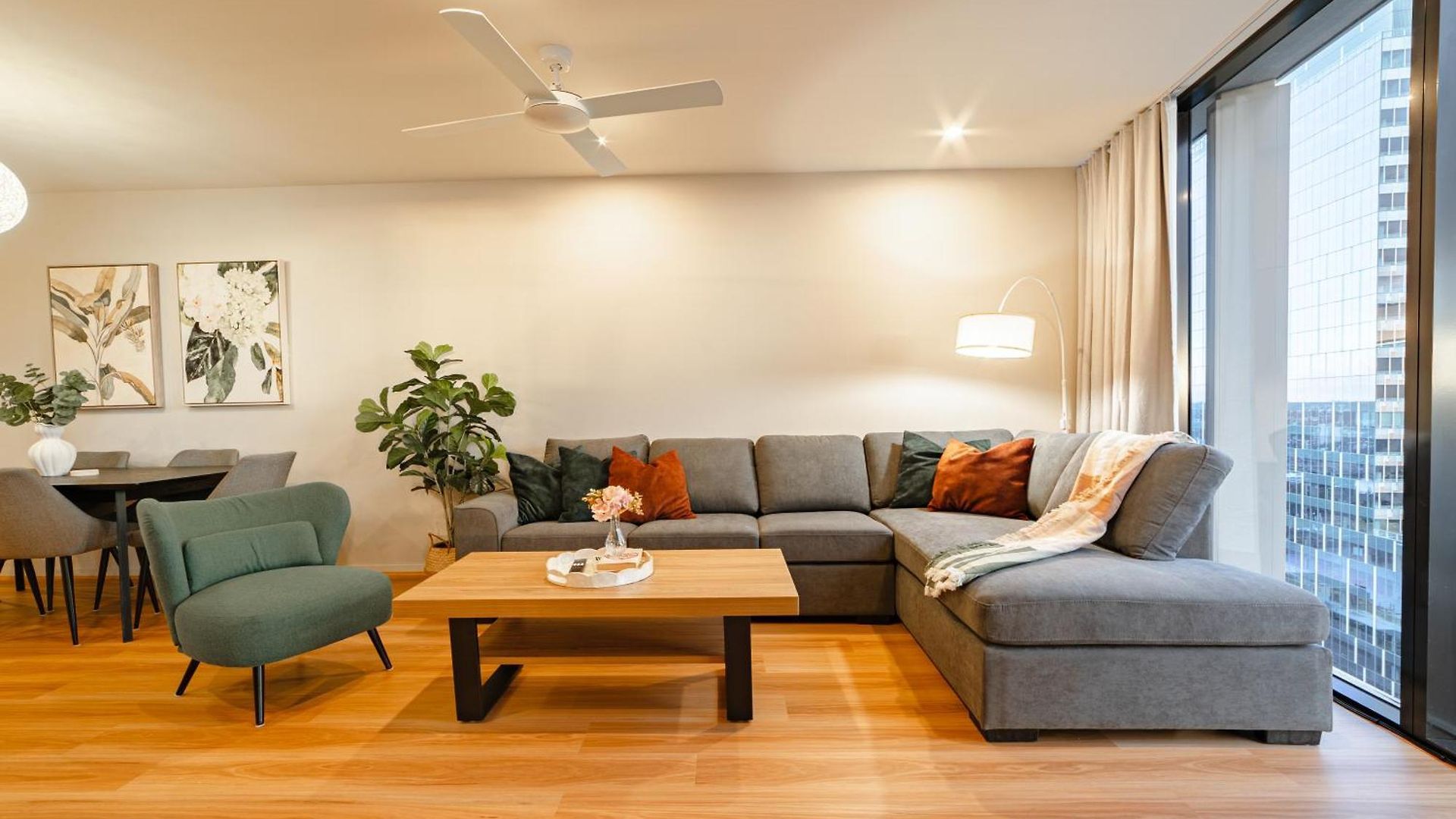 Lux 24th Floor 2br 2bath, Infinity Pool, Gym, Wifi