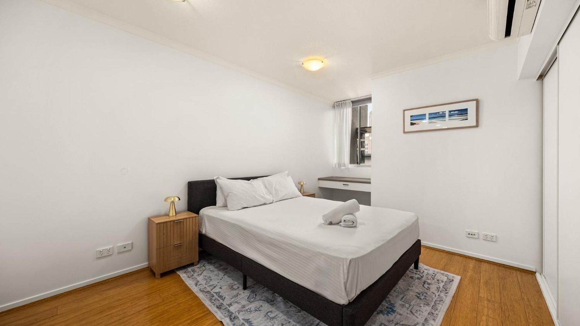 Modern 2-bed With Gym & Sauna Access Apartment