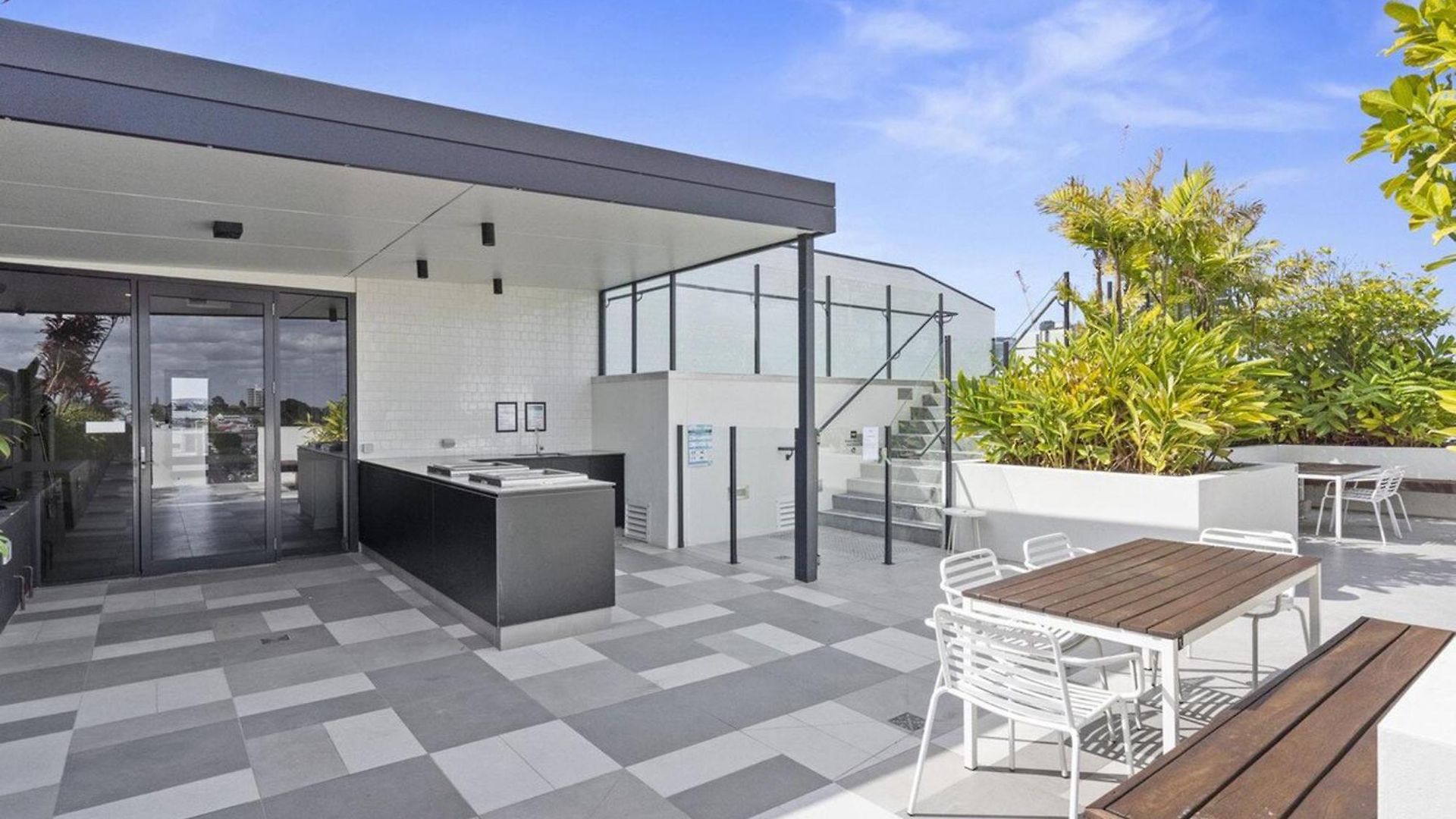 Spacious West End With Pool & Bbq Access * Brisbane