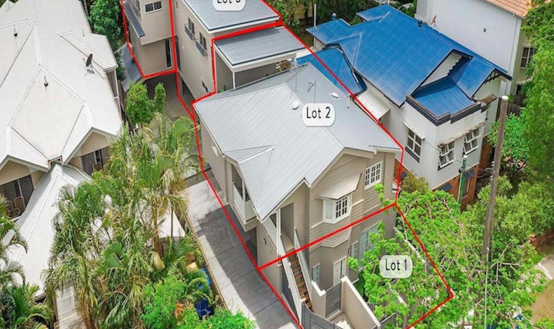 Villa Park Avenue Luxe Chic Townhouse Sleeps 9, Carpark Brisbane