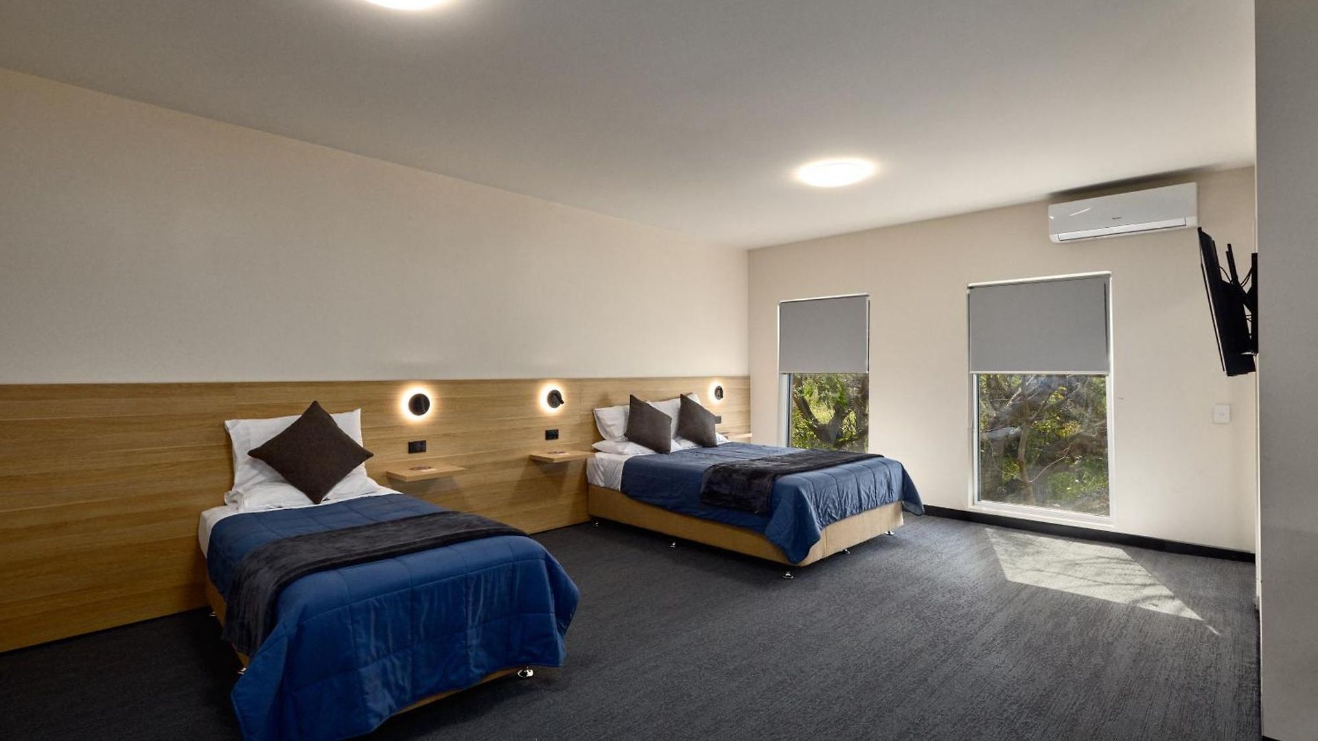 Inala Hotel 3*