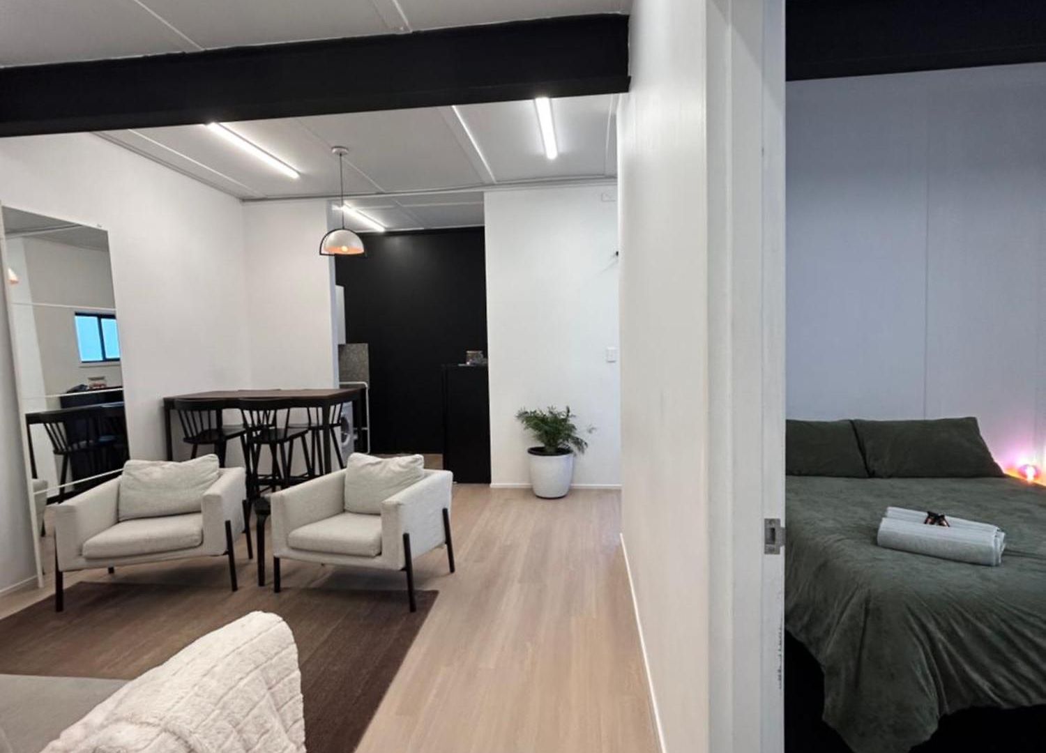 West Hub. Private Infrared Sauna Near & Much More! New Purpose Built Loft Style! Brisbane
