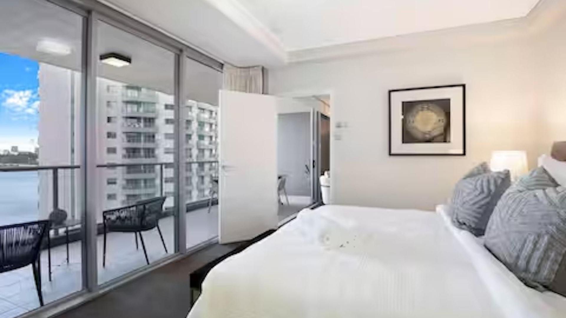 Holly's Skyline-views, Pool, Spa, Cbd Apartment Brisbane