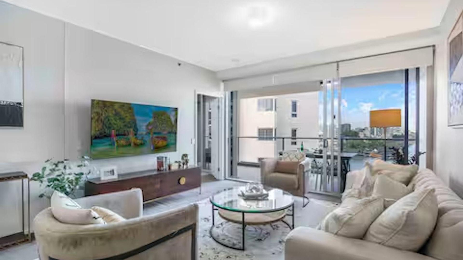 Holly's Skyline-views, Pool, Spa, Cbd * Brisbane