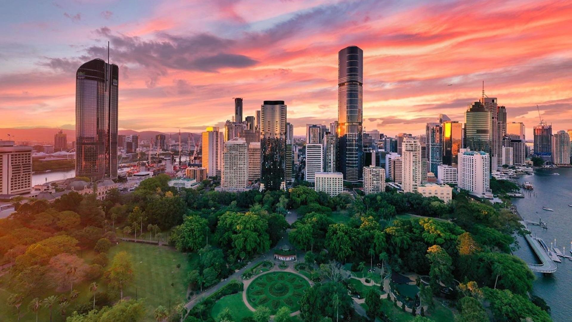 Apartment Luxury Cbd 2b2b Balcony Views Free Parking *