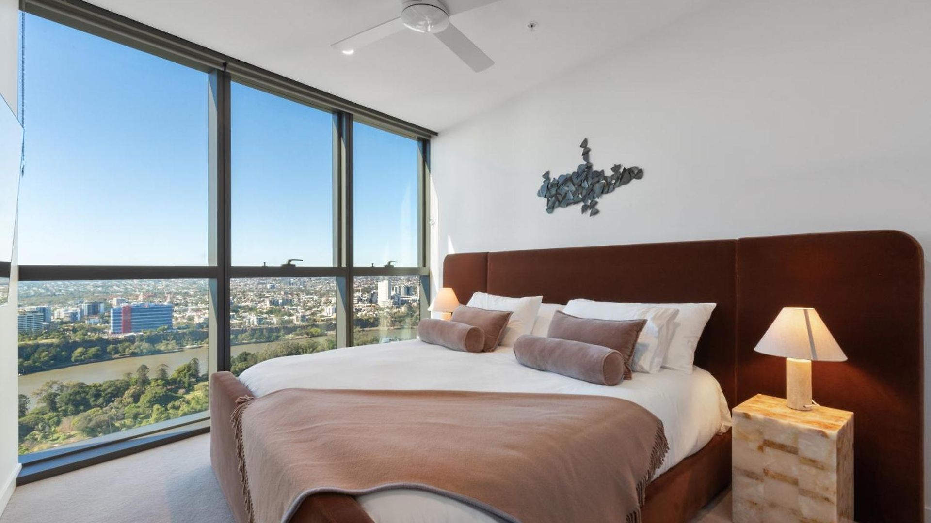 The Gemini - Queens Wharf - 3bd Luxury & Carpark * Brisbane