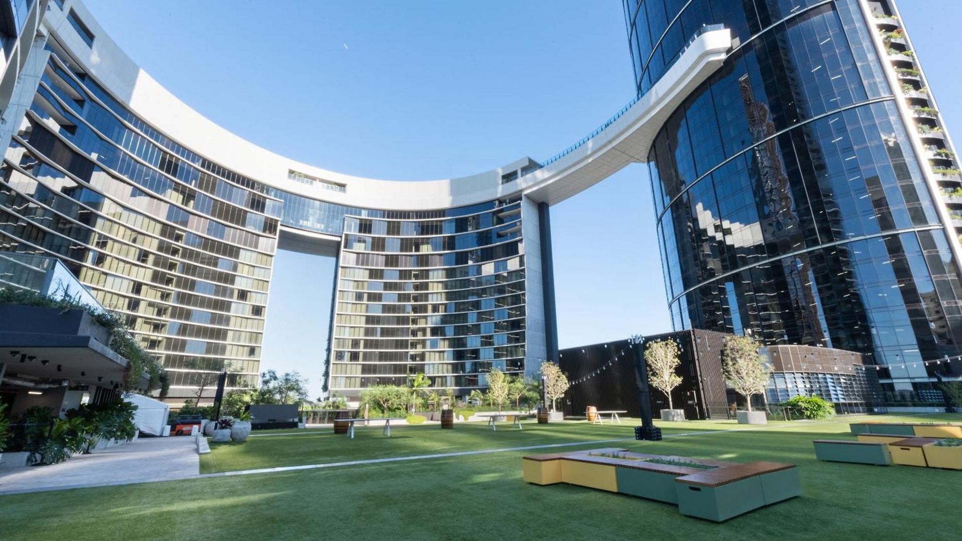 The Gemini - Queens Wharf - 3bd Luxury & Carpark