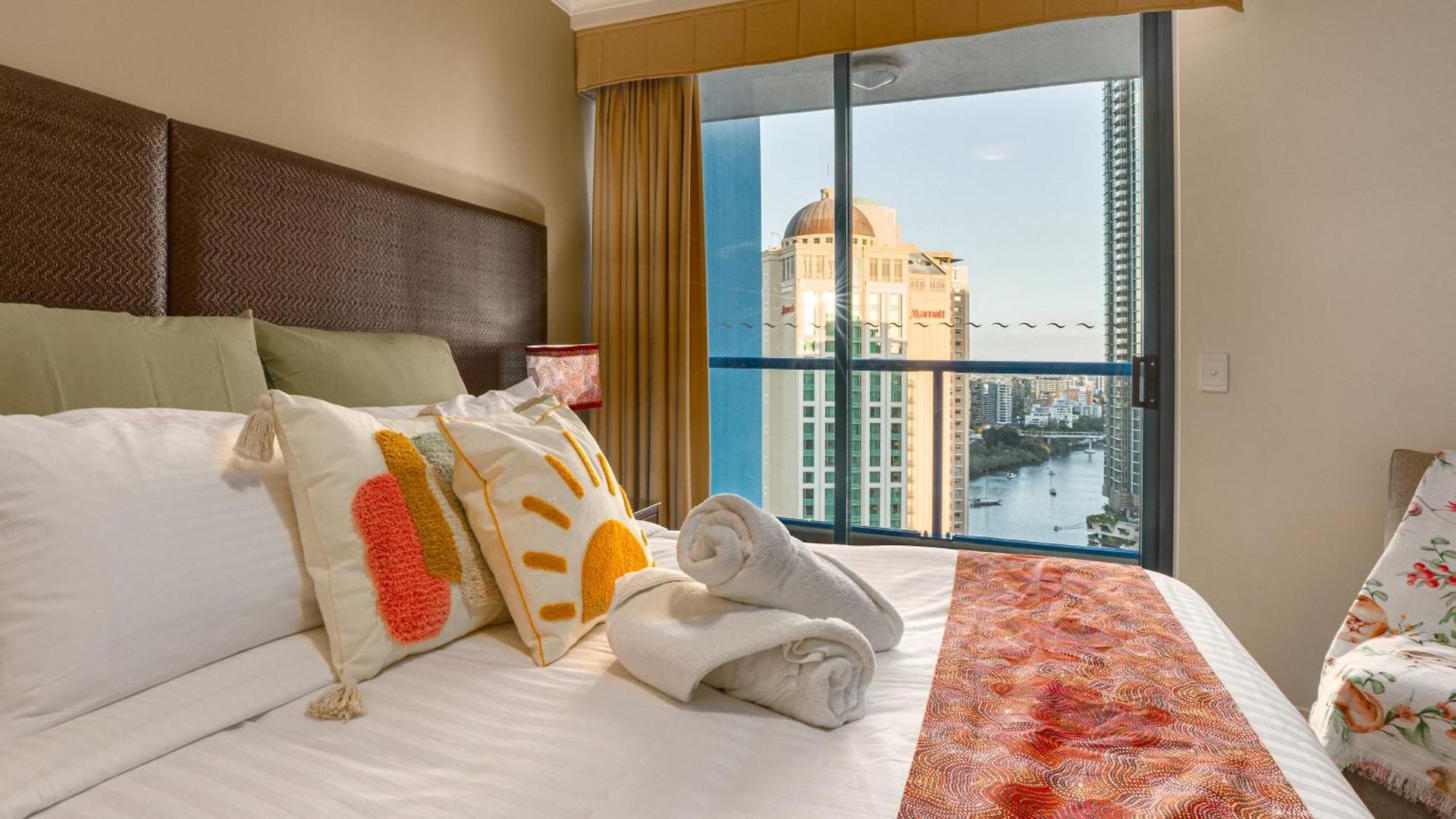 Indigescapes River Views Sleeps 6 Includes Carpark Apartment Brisbane
