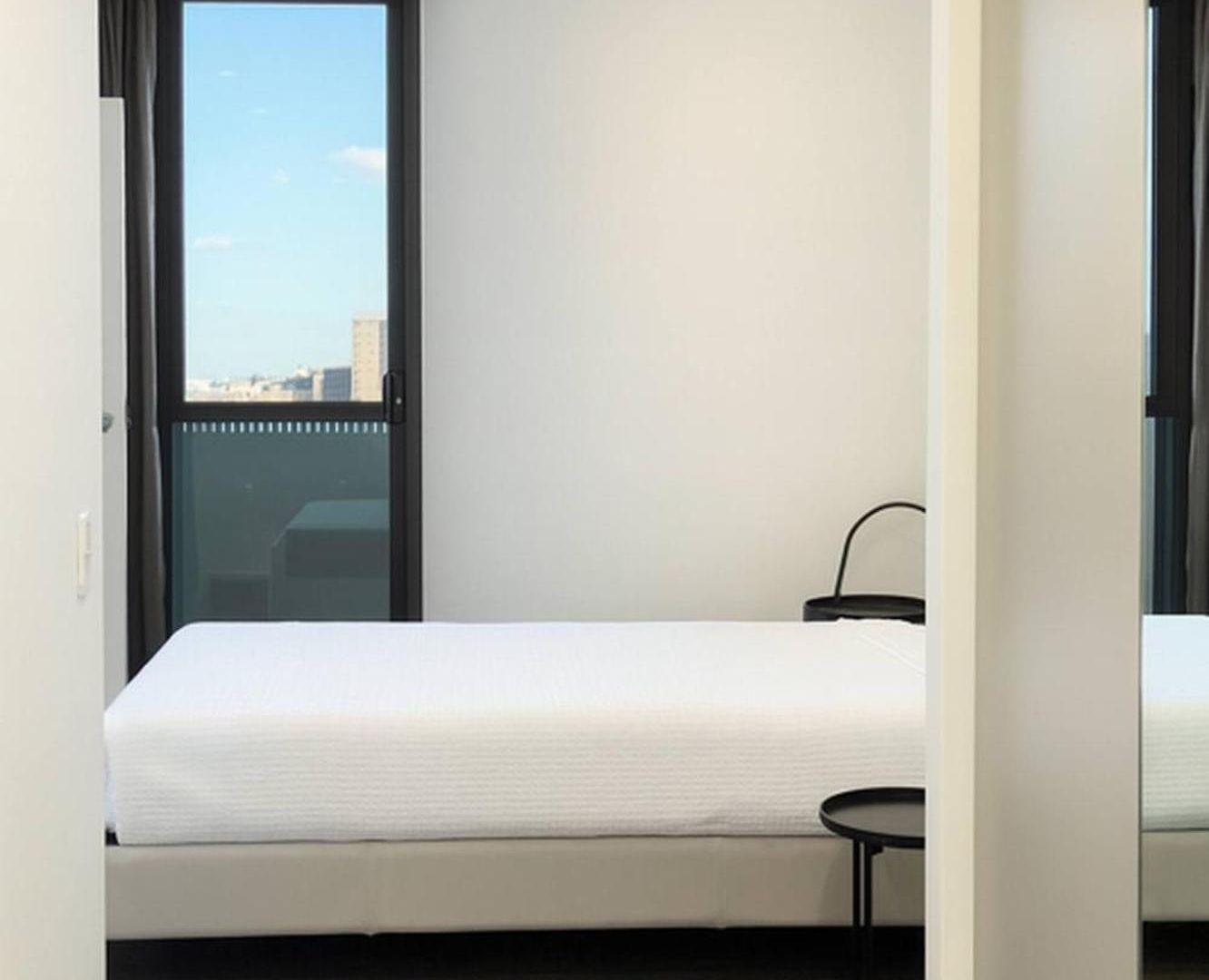 Apartment The Only One - Riverfront Elegance, Free Carpark Brisbane