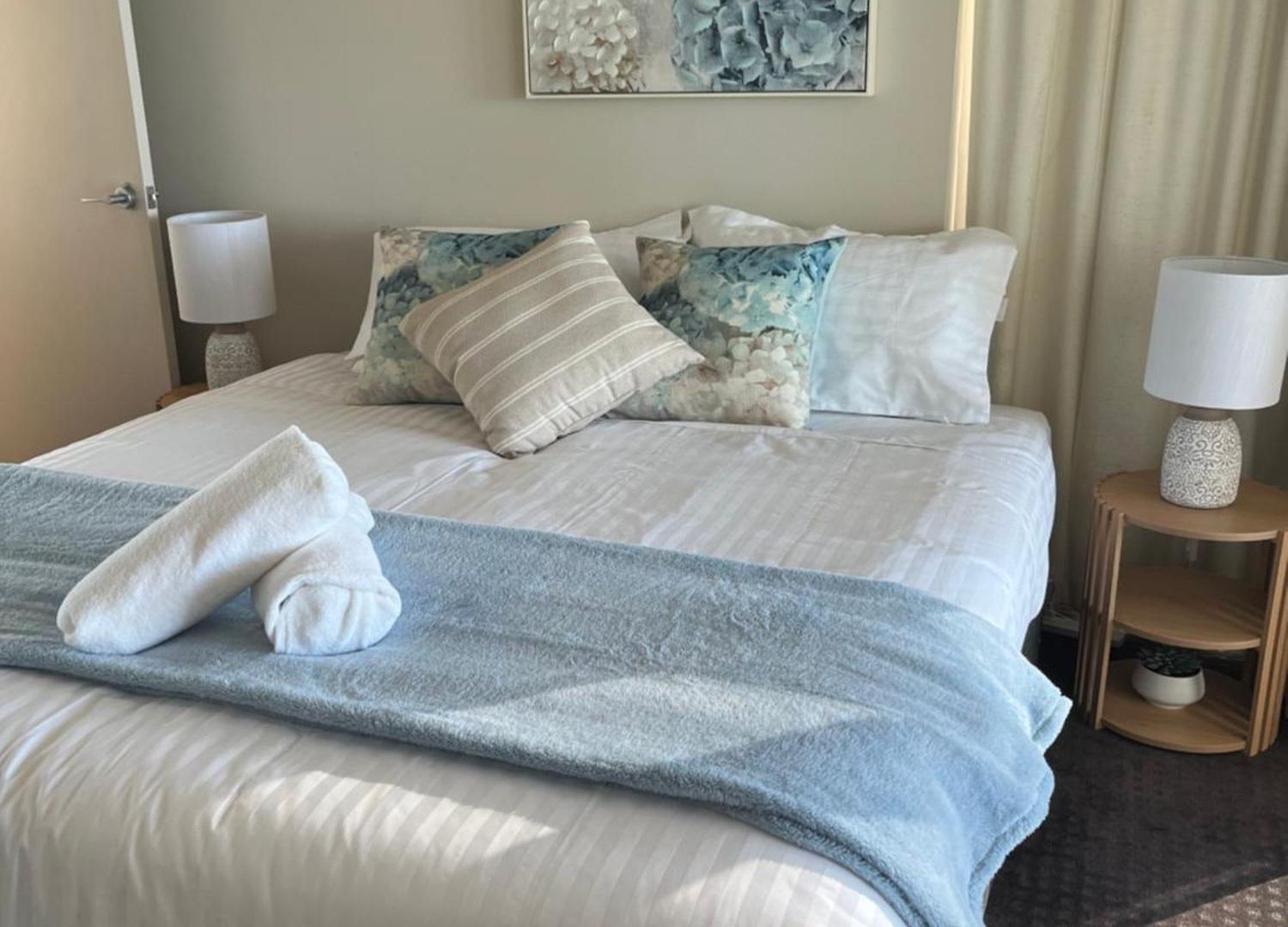 Coastal Escape With River Views In Casino Towers *