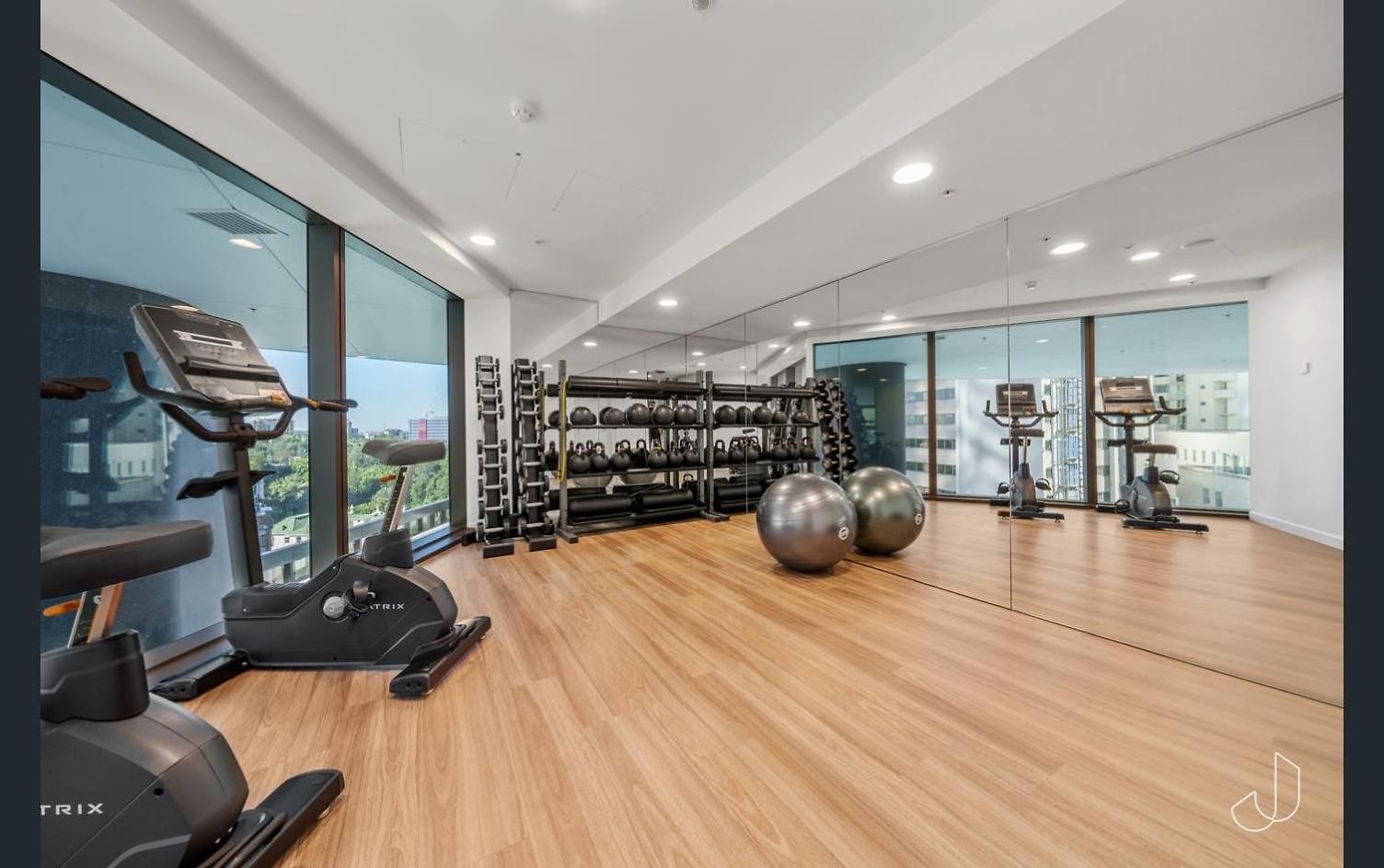 40 Queens Wharf 1 Bedroom