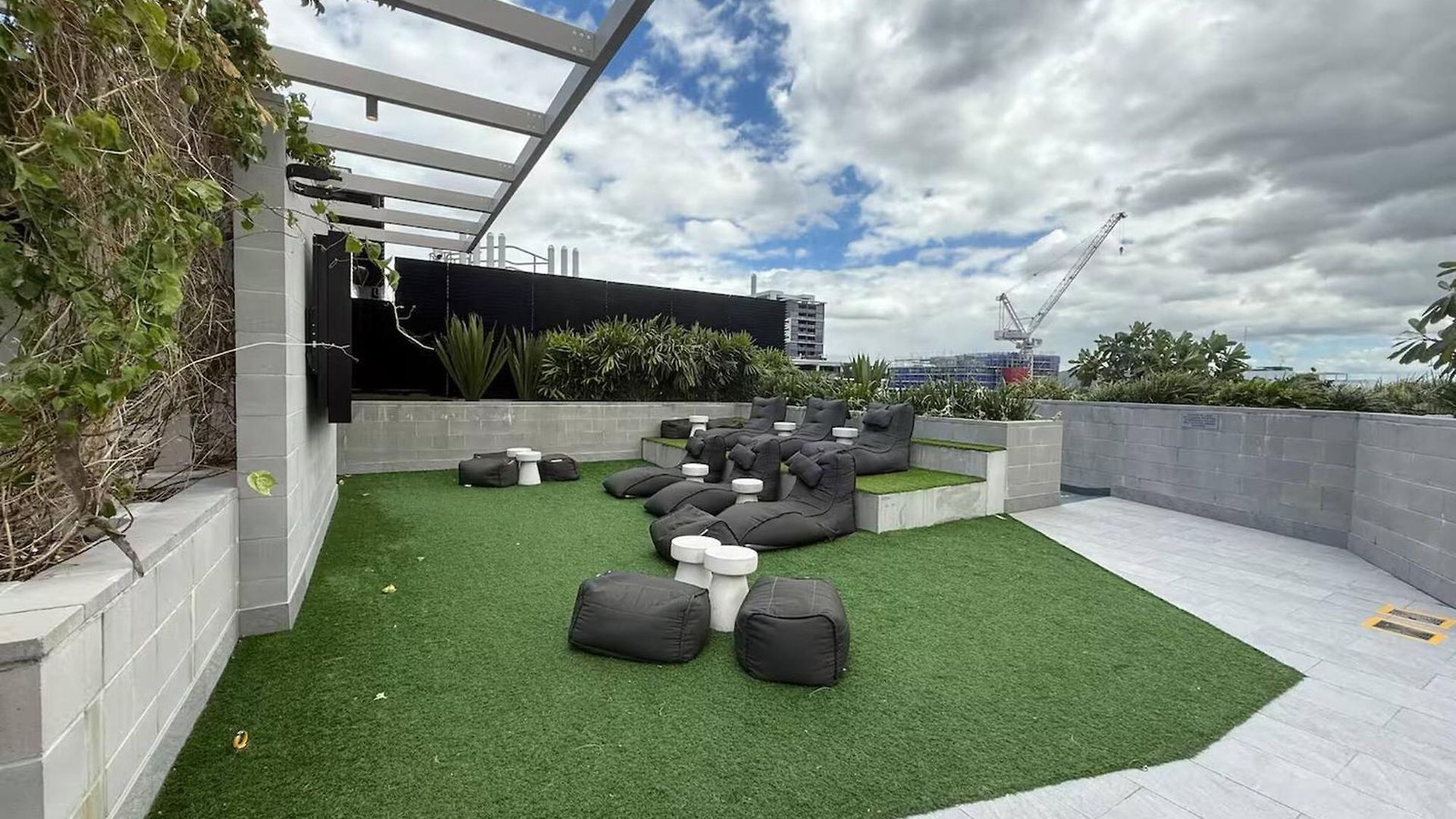 Urban Edge - Mins To Suncorp Stadium & Bne *