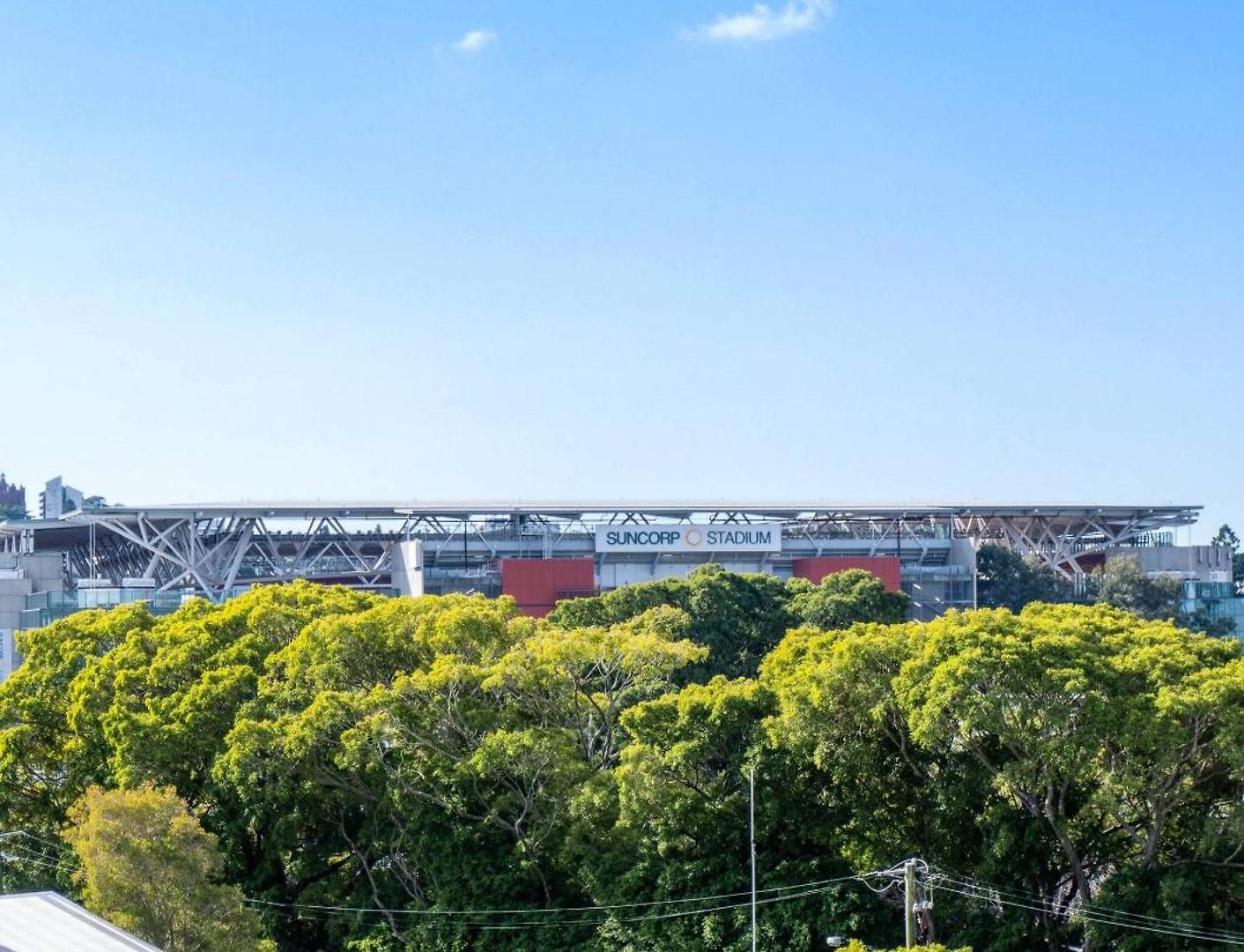 Urban Edge - Mins To Suncorp Stadium & Bne