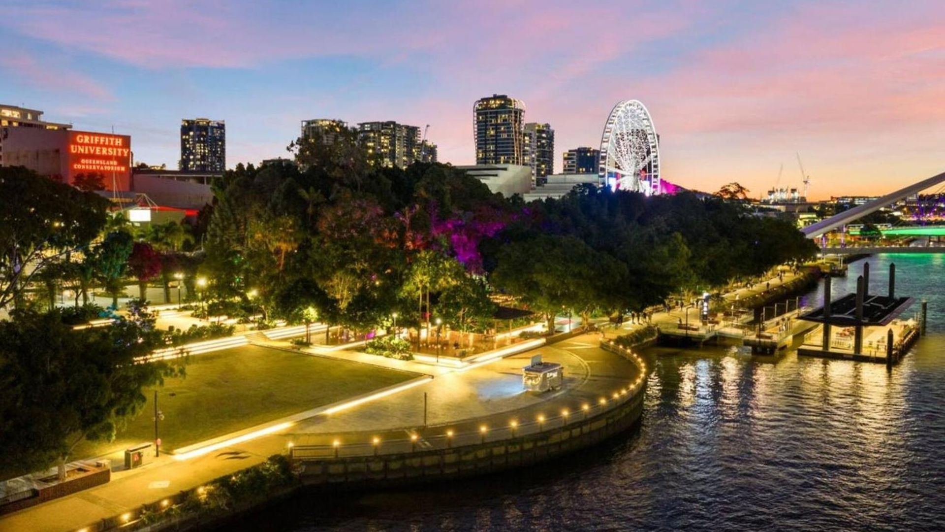 3br Retreat At South Bank Near The Beach! Apartment