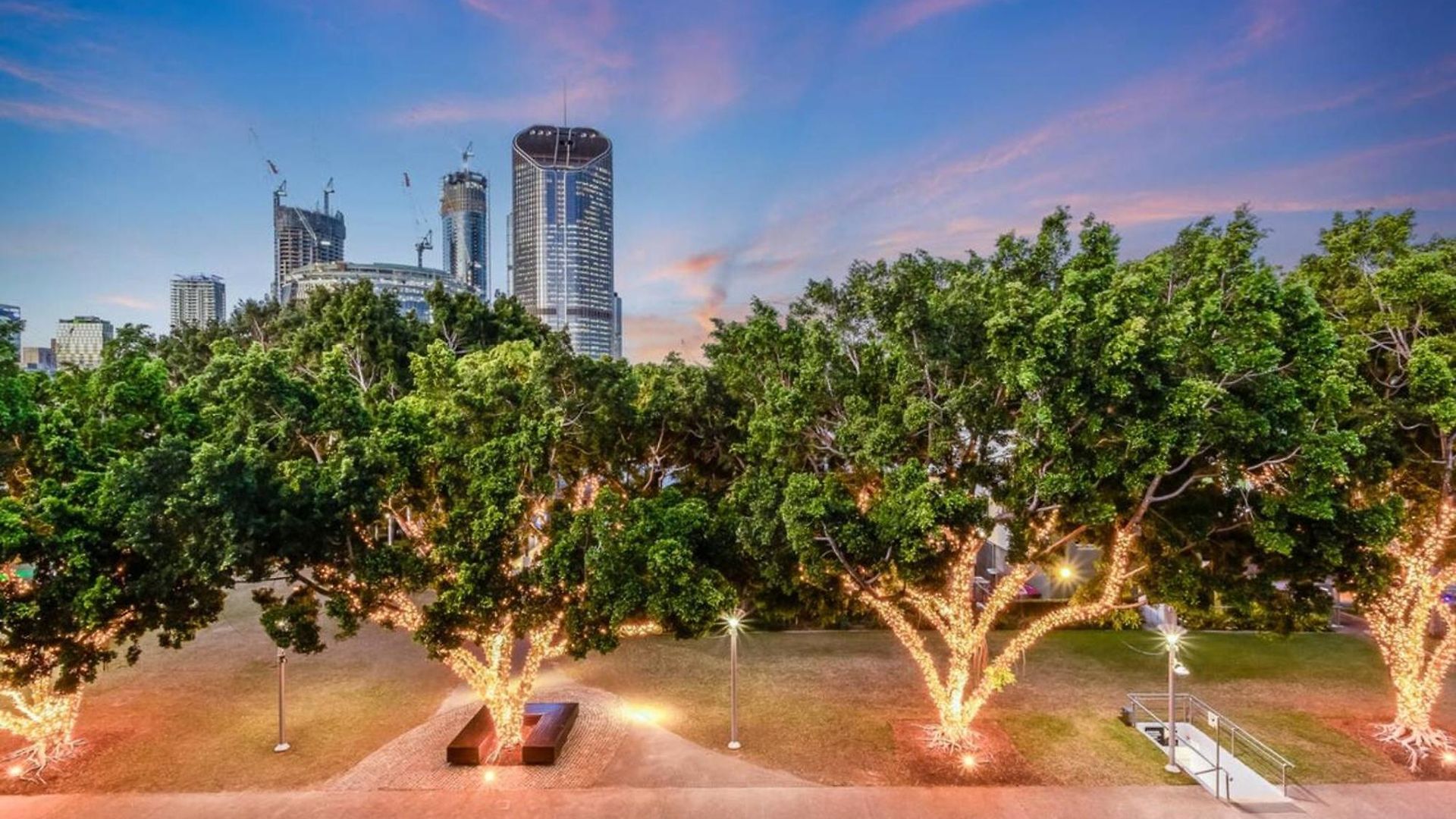 Apartment 3br Retreat At South Bank Near The Beach!