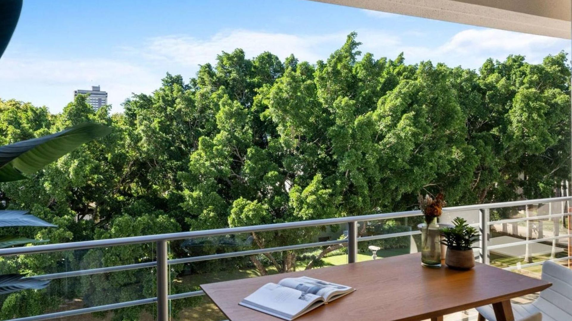 Apartment 3br Retreat At South Bank Near The Beach! *