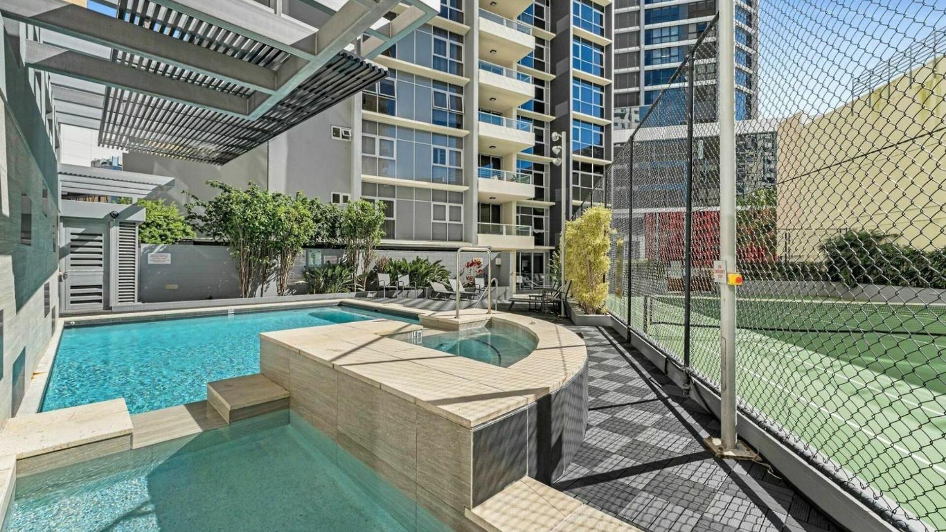Apartment River Views 2 Bed 2 Bath Secure Parking Brisbane