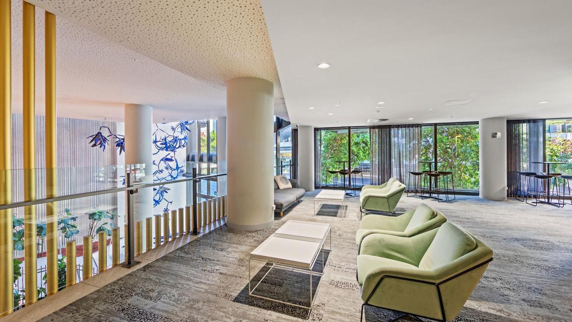 Spire Residences By Cllix 5*