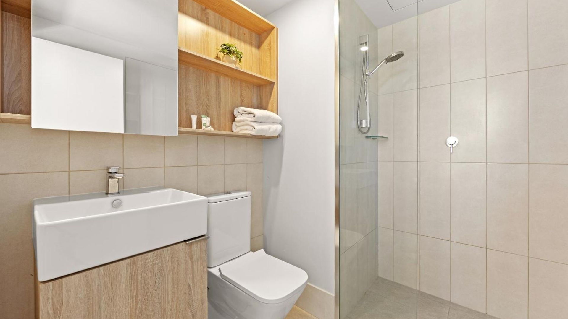Spire Residences By Cllix Aparthotel Brisbane