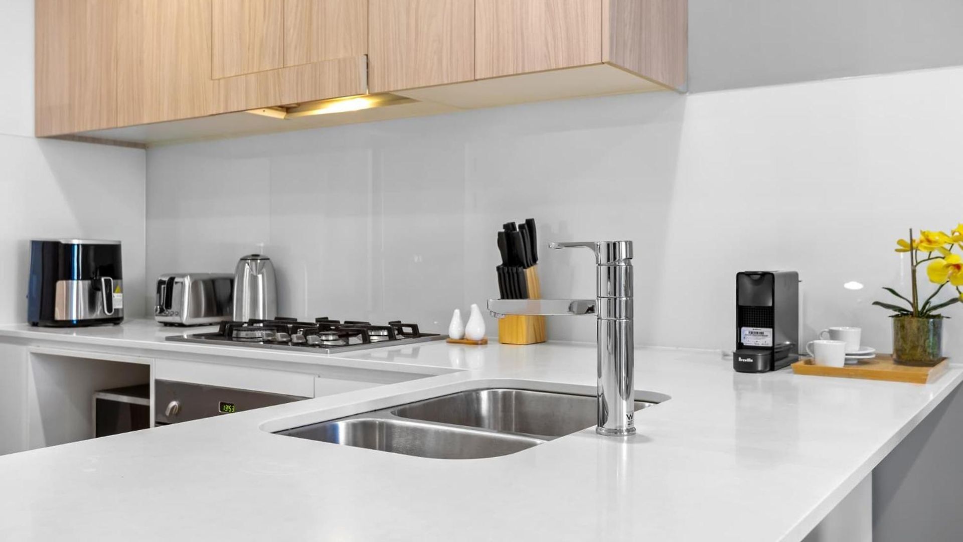 Lux 2br 5 Stars Pool Gym 10 Min Cbd * Brisbane