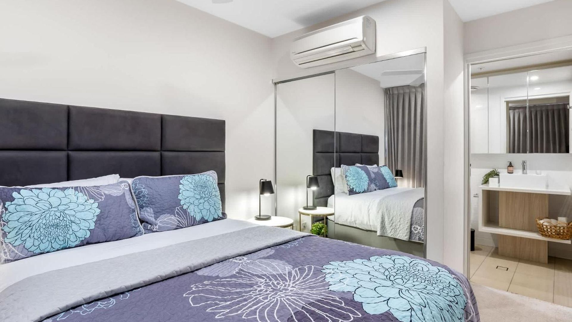 Apartment Lux 2br 5 Stars Pool Gym 10 Min Cbd Brisbane