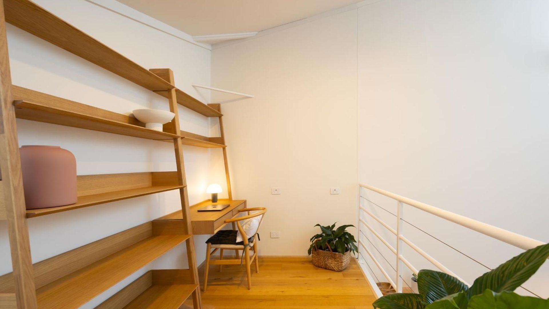 Riverside Loft 2bed,2bath Park Pool Apartment Brisbane