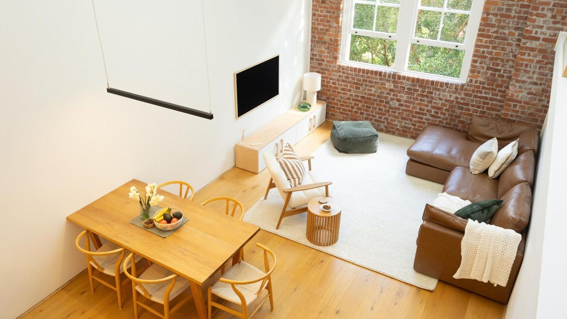 Riverside Loft 2bed,2bath Park Pool