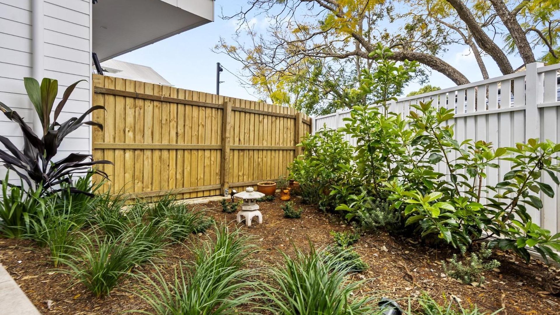 Spacious 3-bed Clayfield House With Patio And Bbq Holiday home