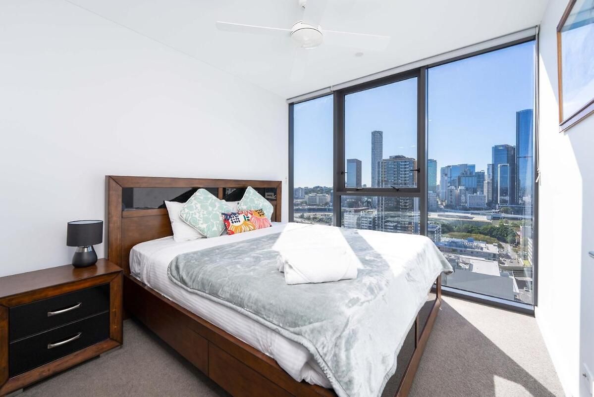 Apartment And River View 2b2b With Free Parking Brisbane