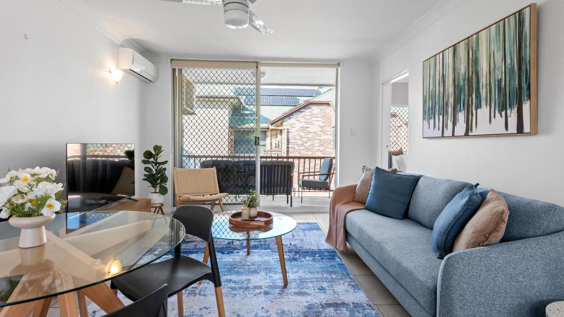 Stylish 2br Near Hospitals, Qut And Cbd With Parking! * Brisbane