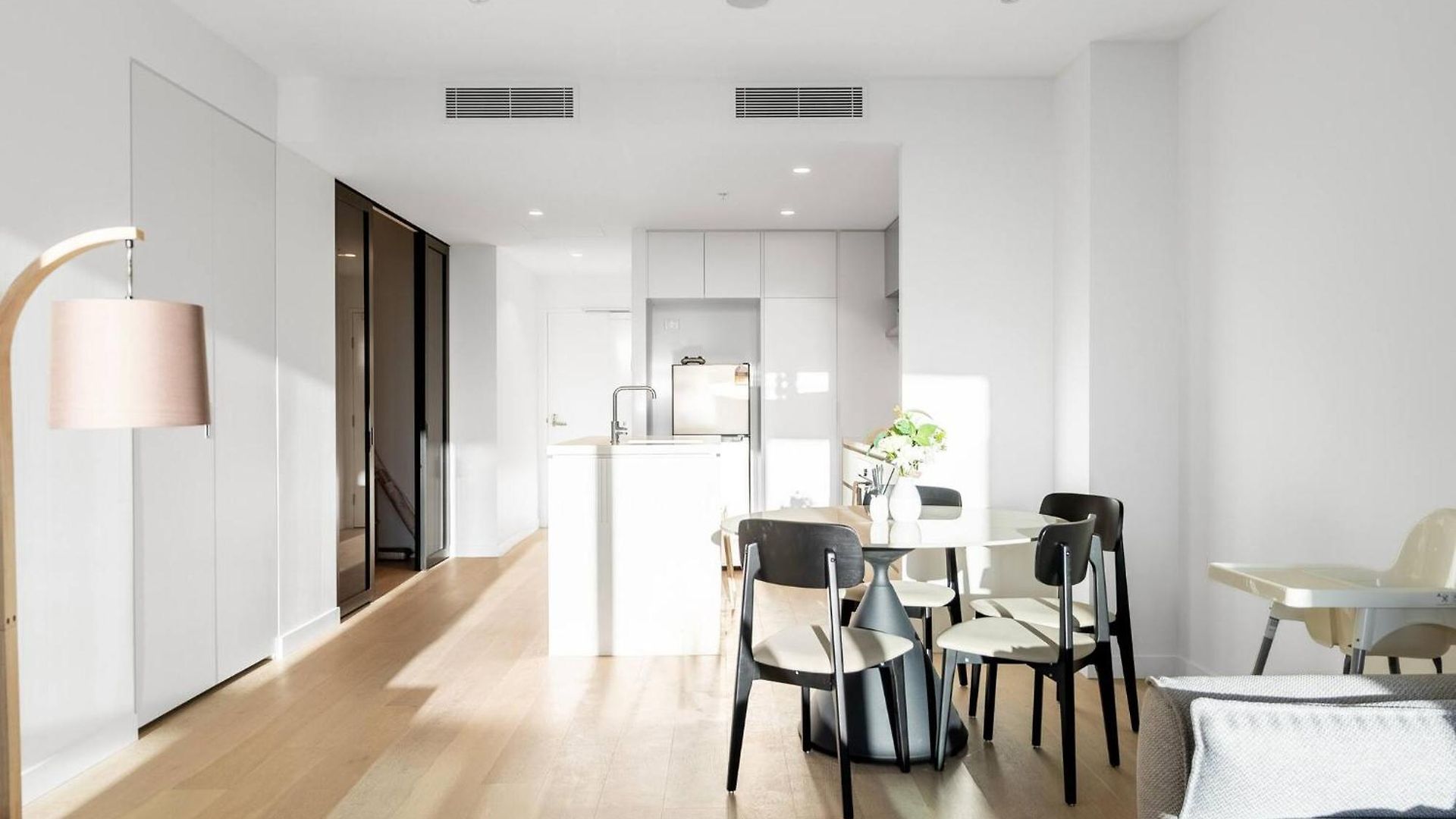 Apartment Queen's Reach - Brand New On Star Casino Bne