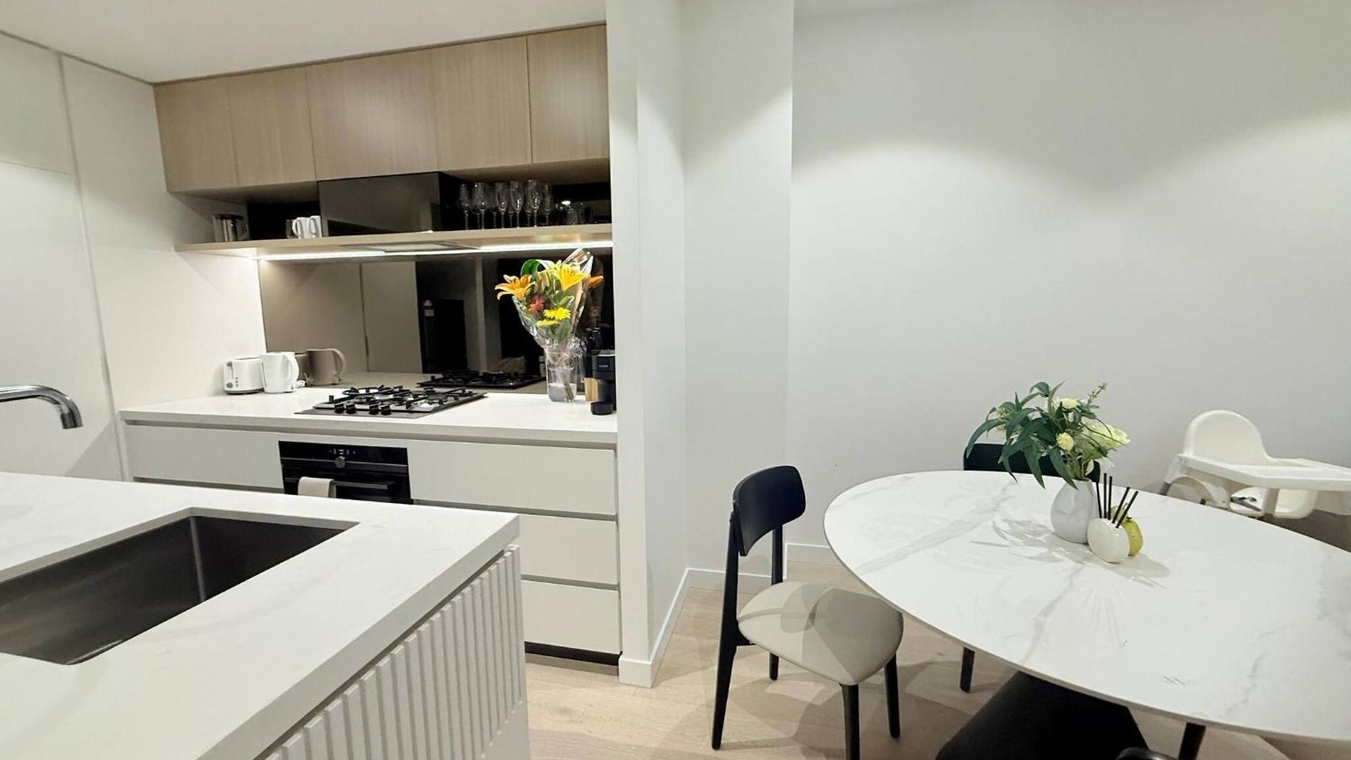 Apartment Queen's Reach - Brand New On Star Casino Bne *