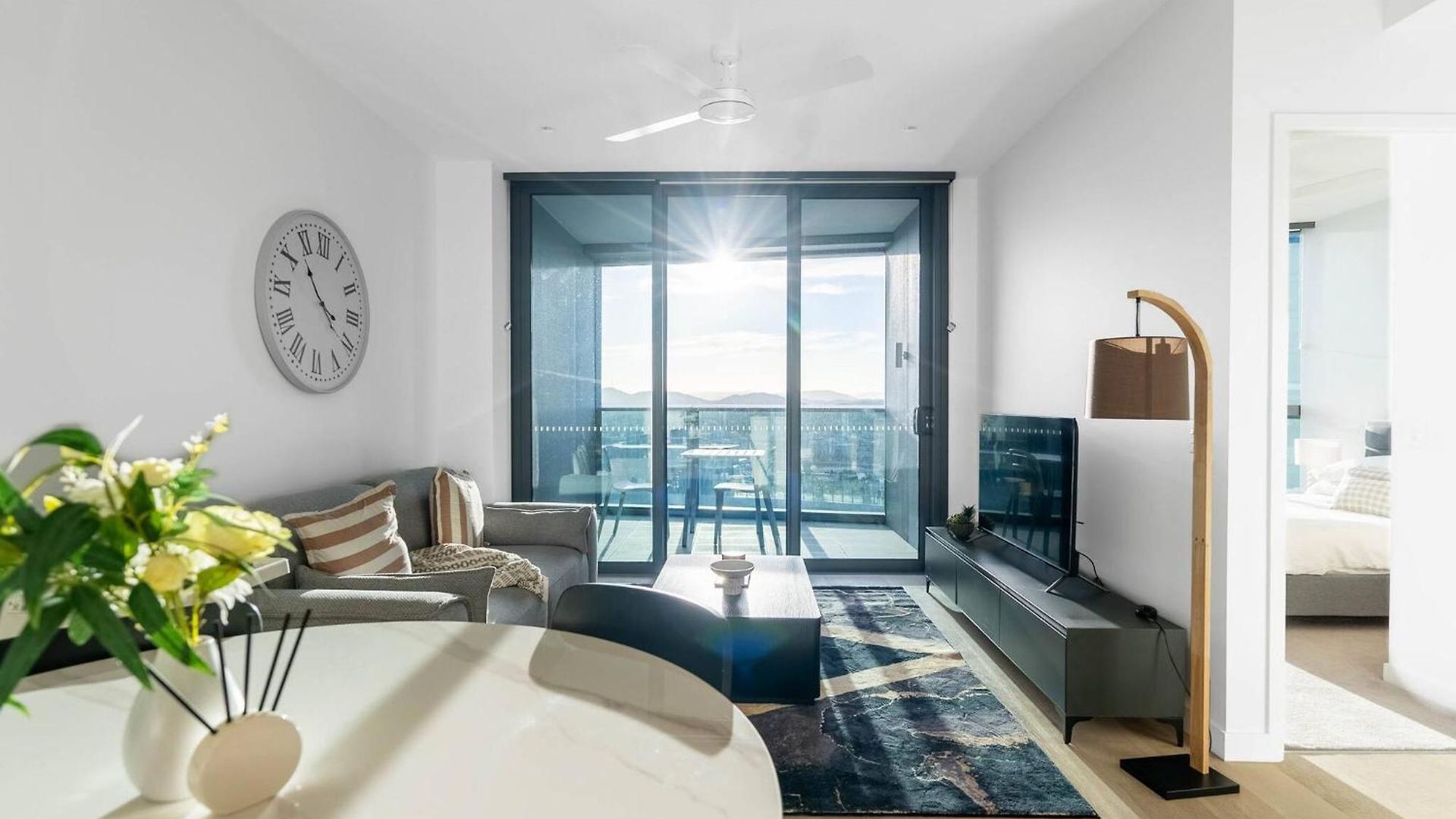 Queen's Reach - Brand New On Star Casino Bne Apartment *