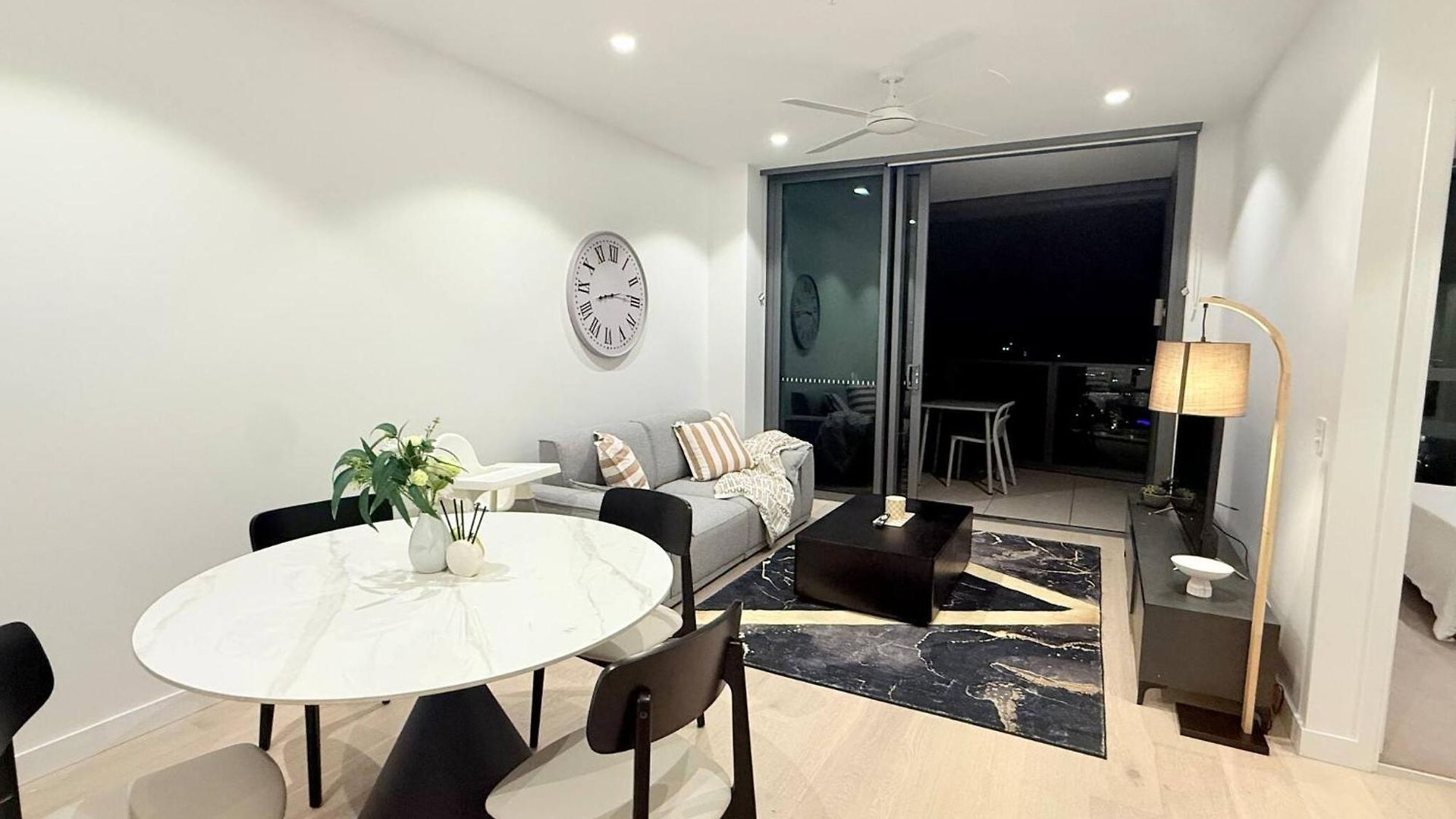 Apartment Queen's Reach - Brand New On Star Casino Bne *