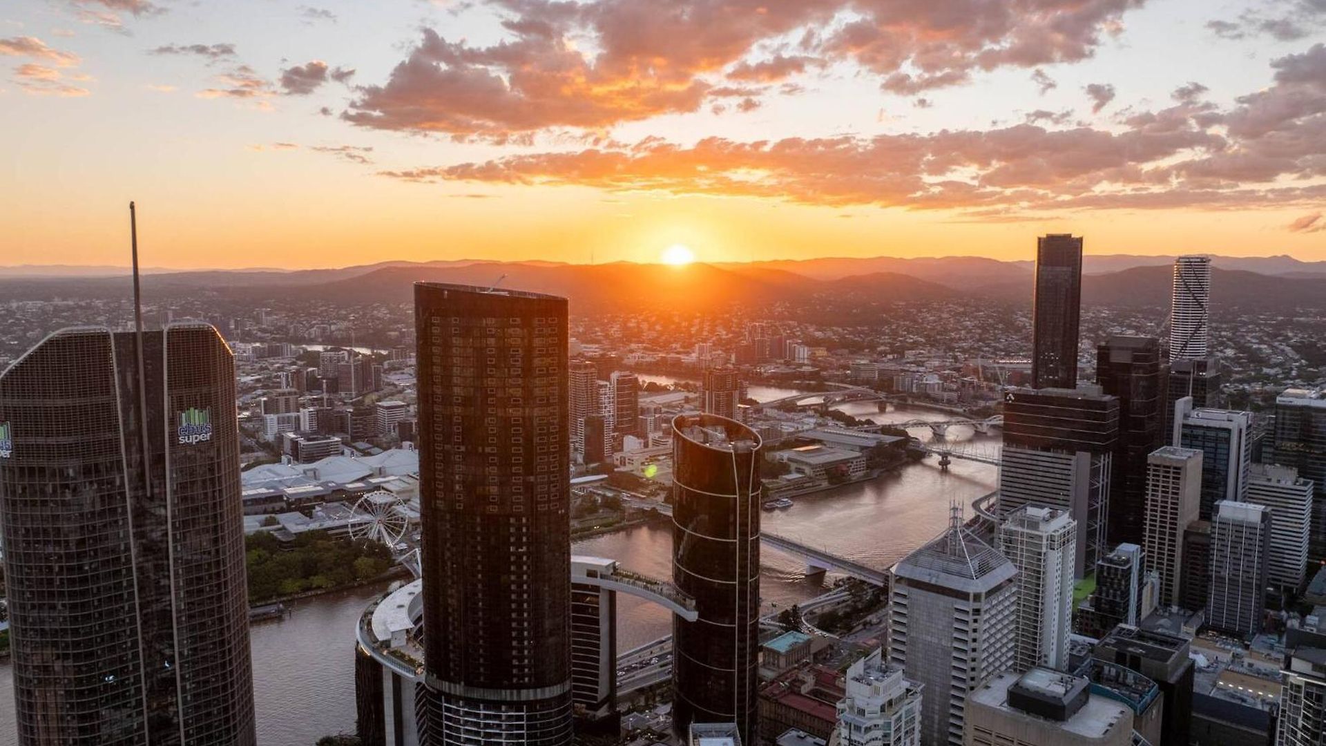 Queen's Reach - Brand New On Star Casino Bne
