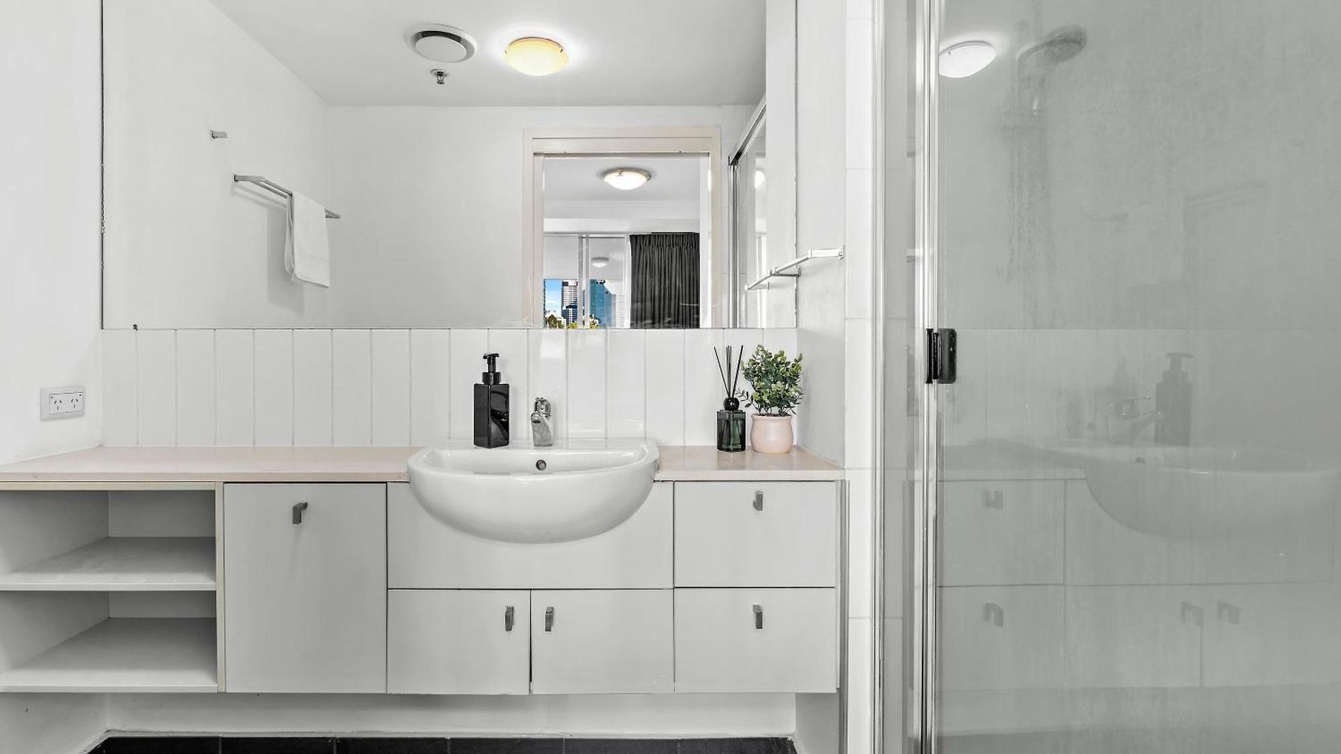 Apartment Stylish 3br - Huge Park On Doorstep - 5 Min To Cbd Brisbane