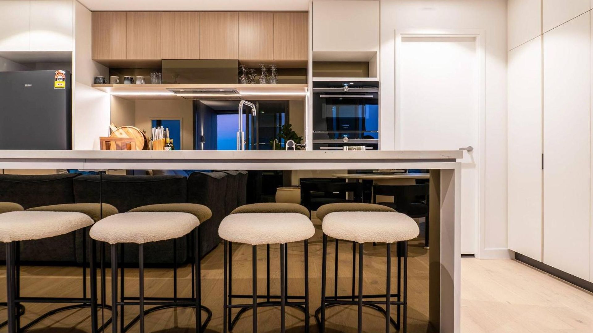 3br In Queen's Wharf - Level 29 With And Panoramic Views