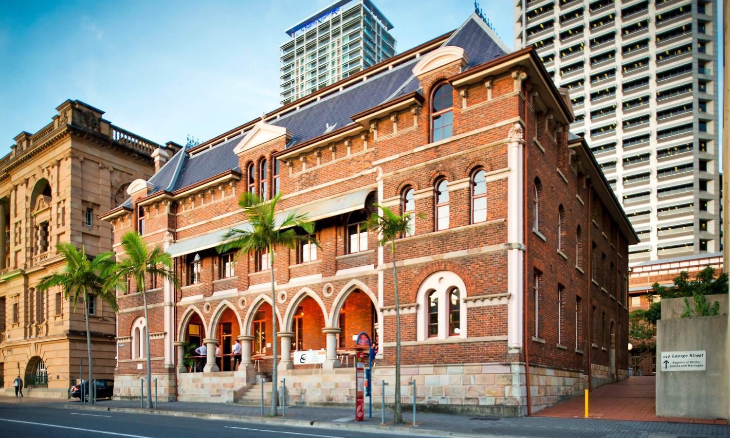 Apartment Level 56 Cbds Luxurious 5 Star Exp Brisbane