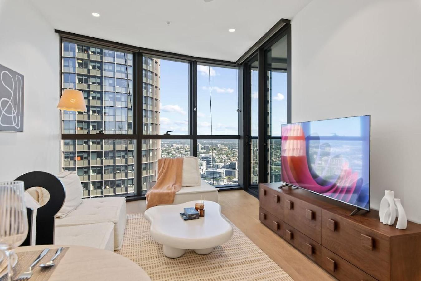 Stylish 1 Bedroom Near Casino Street And South Bank Apartment *