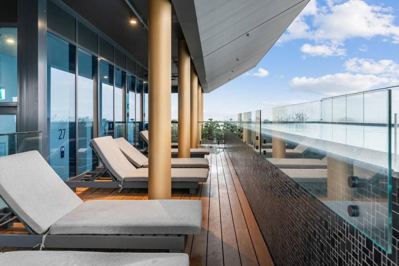 Modern 2br Aprtmnt Fortitude Valley Prime Location *